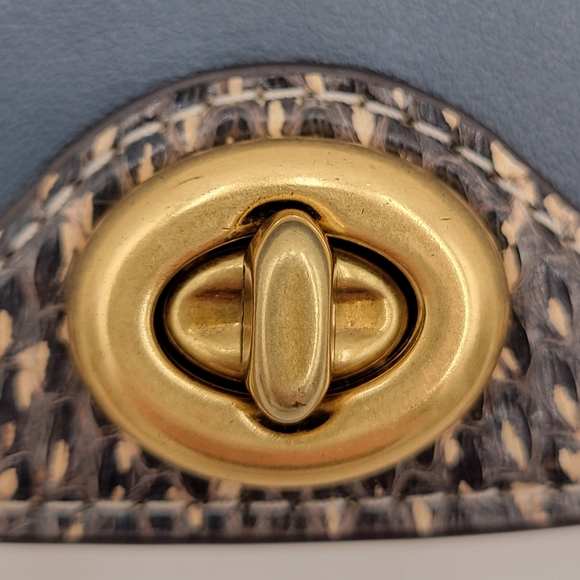 💥USED ONCE💥 Coach 1941 Turnlock Snakeskin Flap Crossbody/Belt Bag - Picture 8 of 14